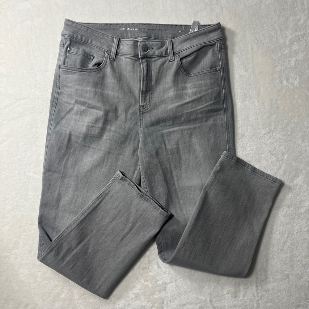 NWT Chico's DefineMe Denim Straight Leg Ankle Jeans Grey Sky 2R US 12 Distress
